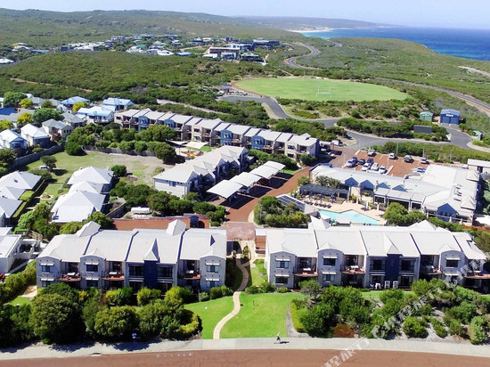 玛格丽茨海滩度假村