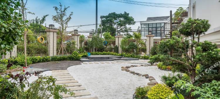 张昕昕度假别墅(向蟠公路分店)图片