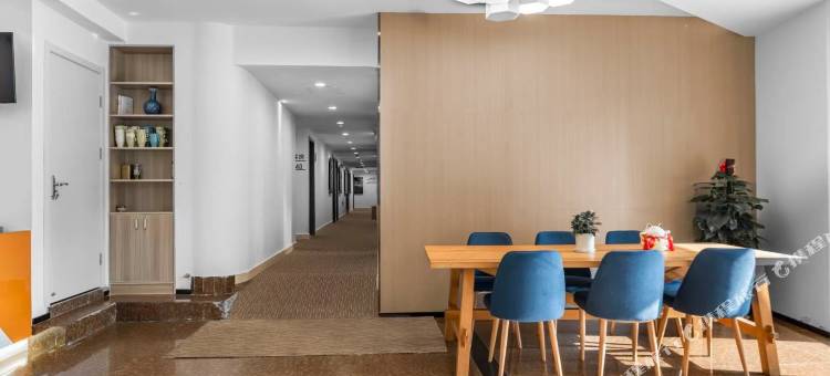 7天酒店(上海陆家嘴源深路地铁站店)图片