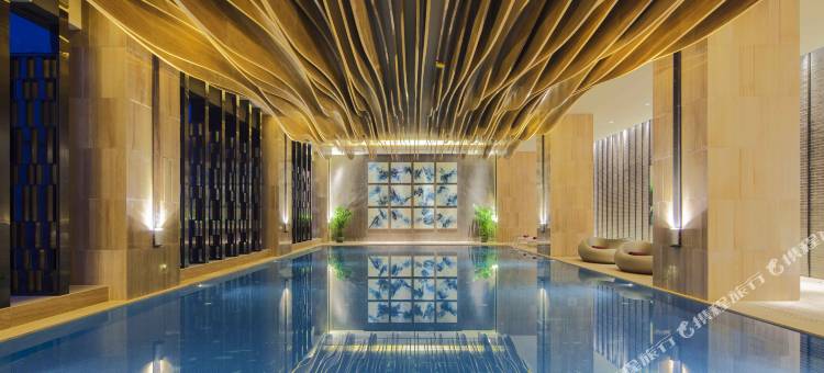 梅江中心皇冠假日酒店(天津梅江会展国展中心店)图片