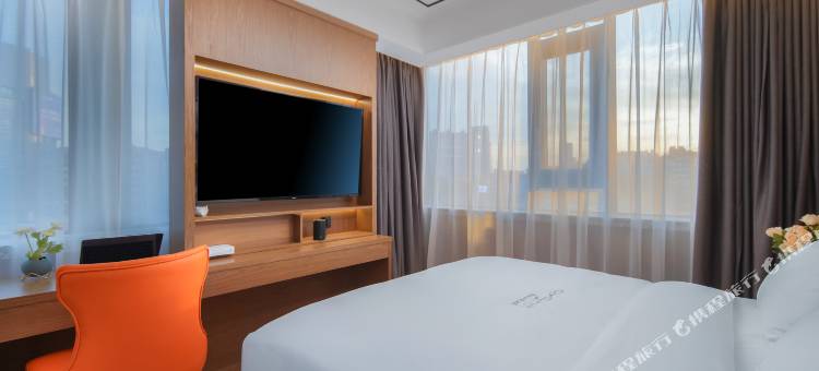 清沐铂金酒店(南京青奥体育公园体育馆龙华路地铁站店)图片
