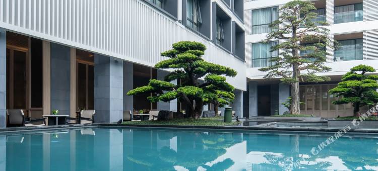 弥勒悦湖酒店(湖泉水乡店)图片