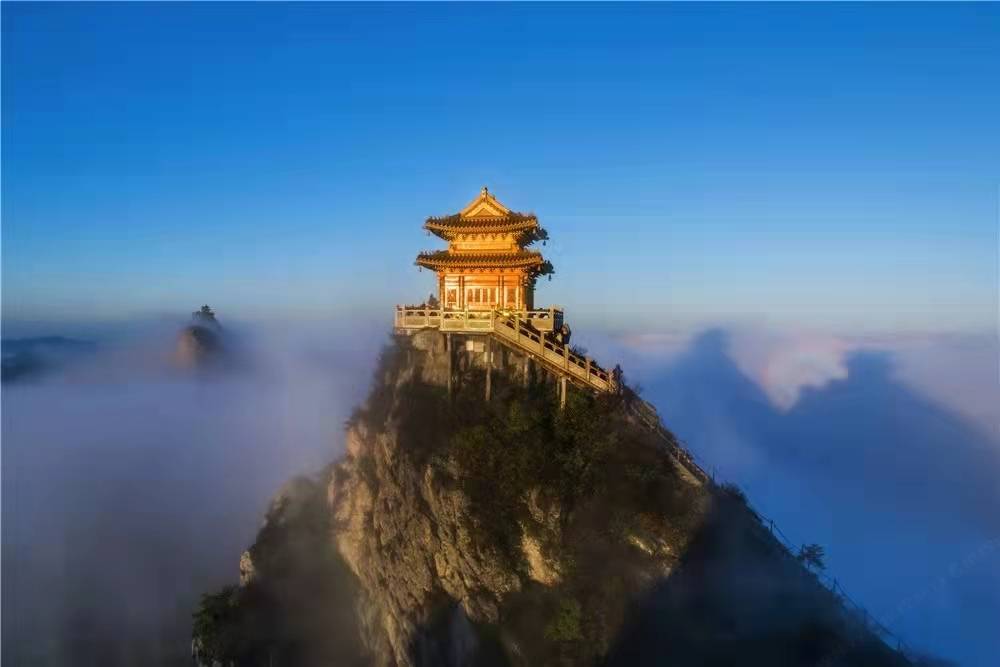 墨溪民宿(老君山云景索道店)图片