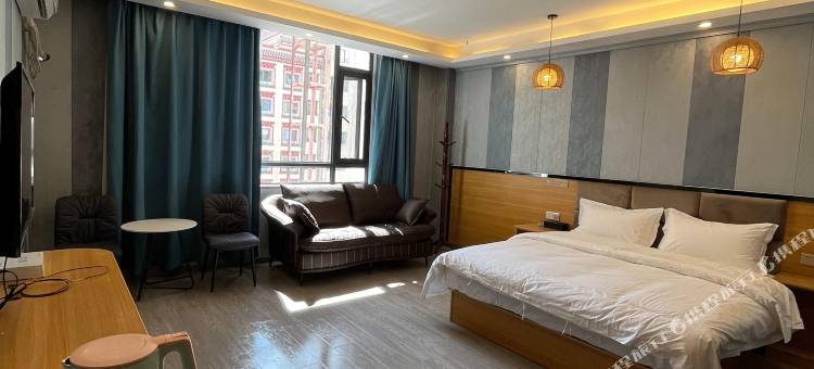 察雅星空优品酒店图片