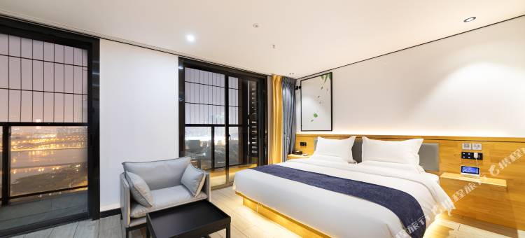 青季酒店(南宁万达茂天誉城店)图片