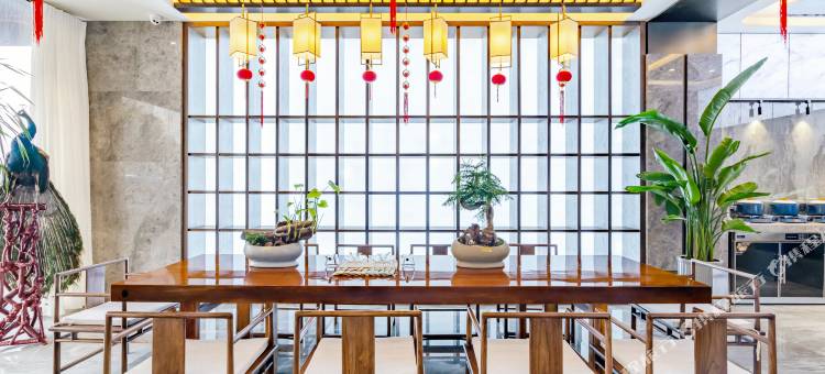 艺龙瑞云酒店(阜阳师范大学商厦时代广场店)图片