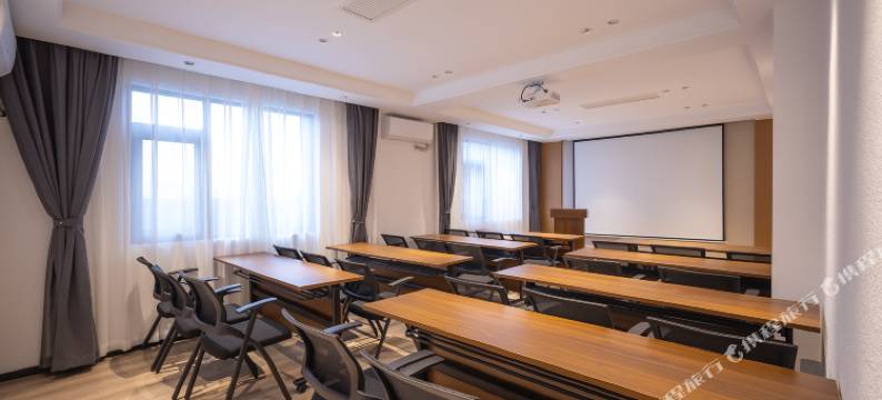 JoySky 云享富天乐酒店 (金鸡岭店)图片