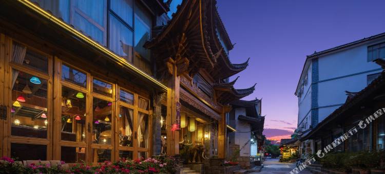 安和桥·AndMe·观日照金山·艺术馆美宿(古城大水车店)图片