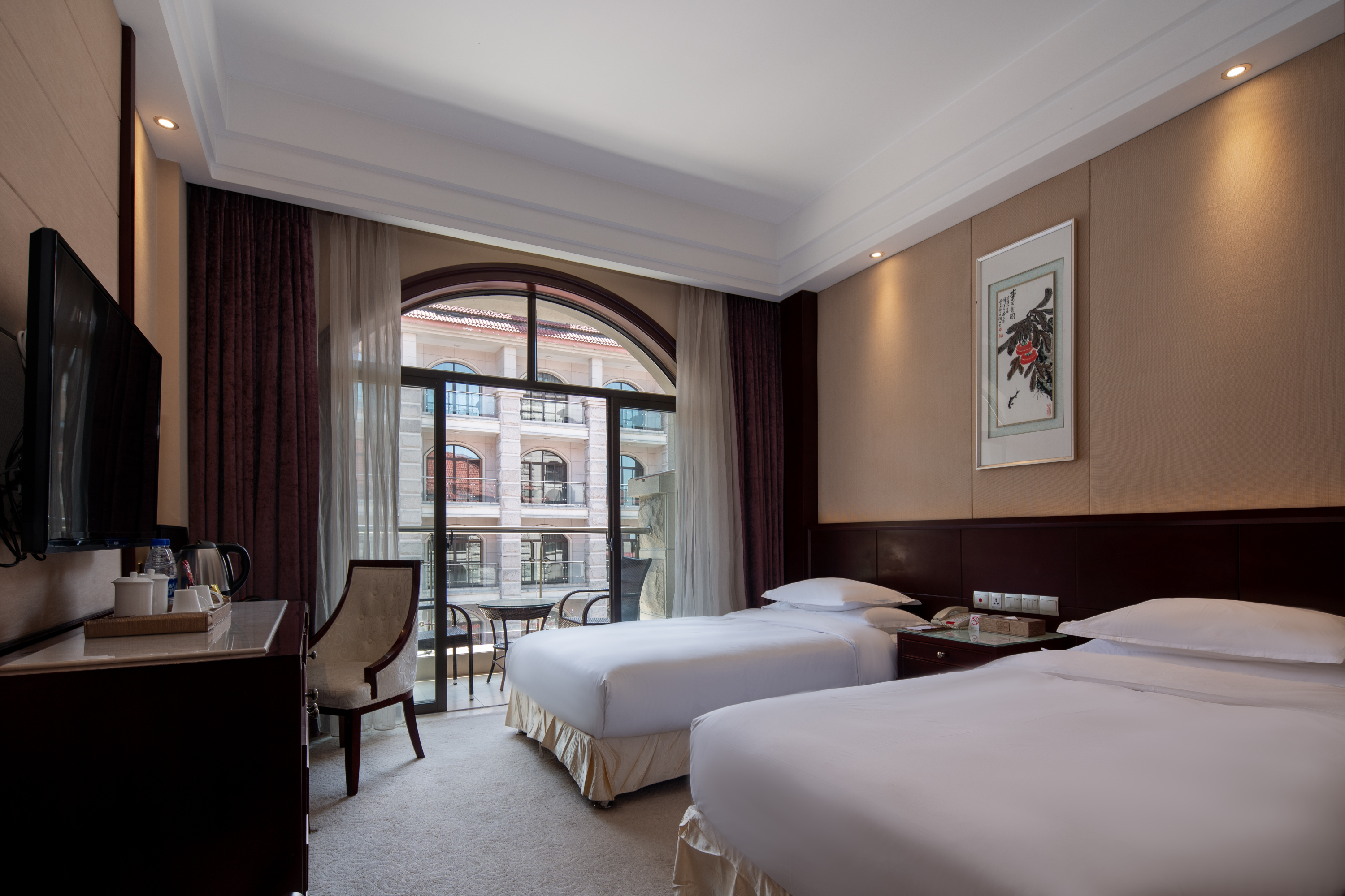 Holiday Way Resort LushanHotel Overview