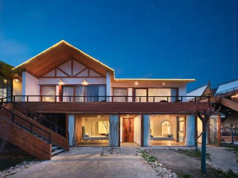 梵心·夜空酒店(康定市新都桥店)