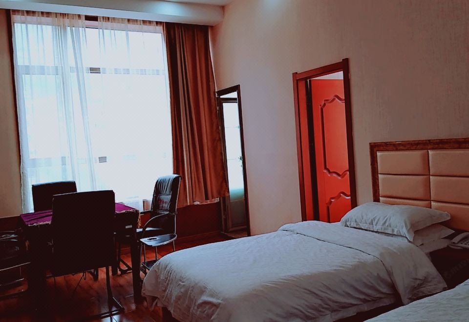  Hotel Overview