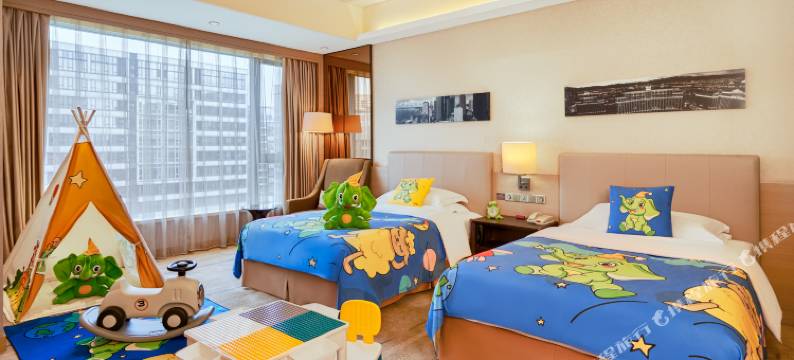 广州花都皇冠假日酒店图片