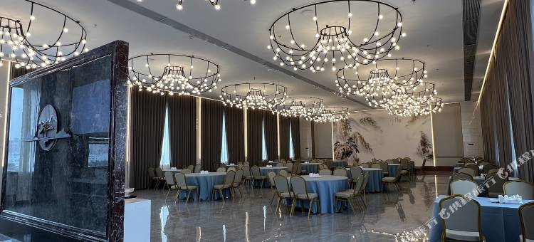 明收智慧酒店(运城盐湖国际机场店)图片
