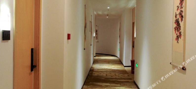 嘉立精品酒店(潼南体育馆店)图片