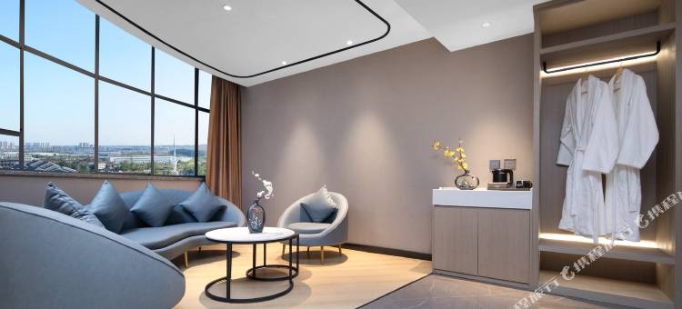 丽怡酒店(红安经济开发区店)图片