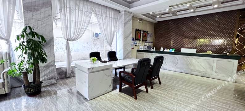 三联商务酒店(贺州学院店)图片