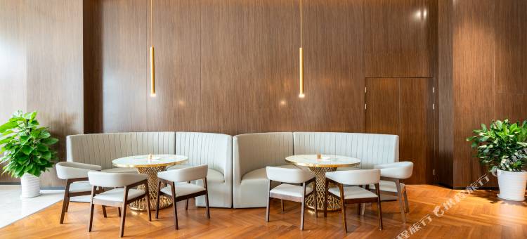 丽呈東谷酒店(成都大学青龙湖湿地公园店)图片