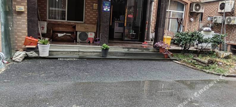 杭州花儿客栈(小和山地铁站店)图片