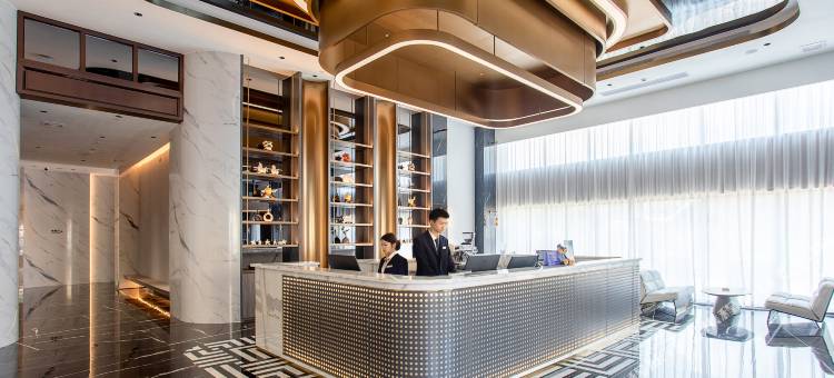 铂顿国际公寓(佛山高明盈信广场店)图片