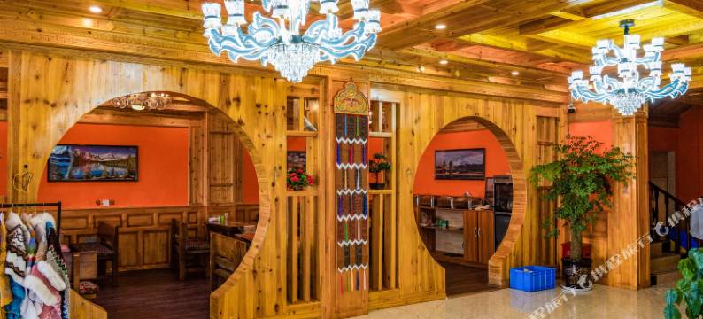 木雅雪地精品民宿(塔公镇店)图片