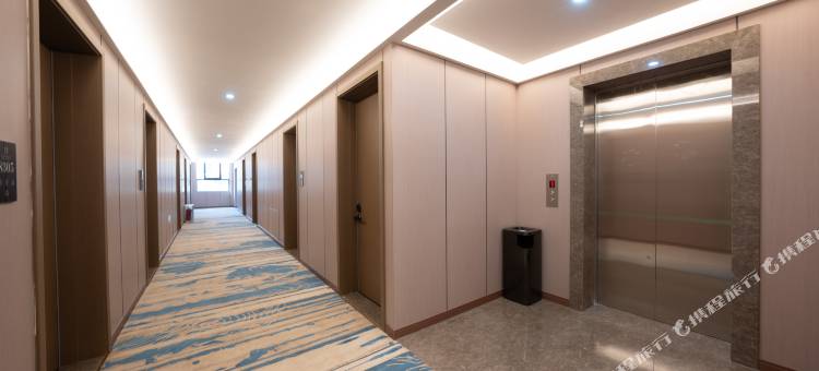 京杭左岸酒店(济宁火车站南池公园店)图片