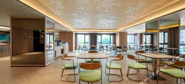 桔子酒店(贵阳小河转盘万达广场店)图片