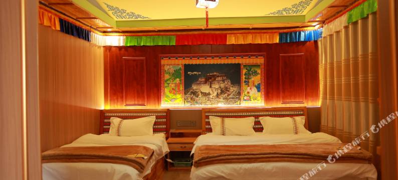 香格里拉品松楚藏族民居客栈图片