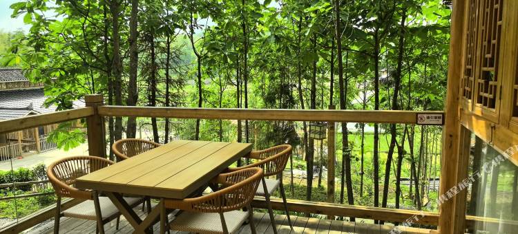 花瑶古寨假日山庄图片