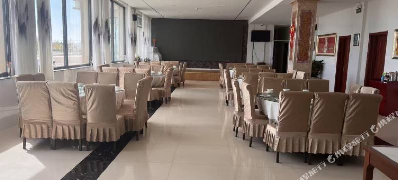 朱日和华锦酒店图片