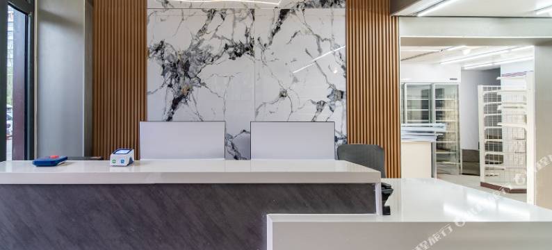 兰渟酒店(乌鲁木齐火车站北广场店)图片