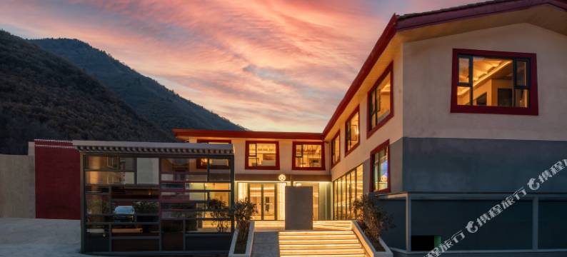 途客轻居酒店(九寨沟千古情店)图片