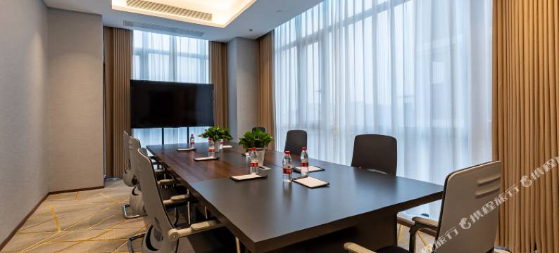 新安山居·奥莱酒店图片