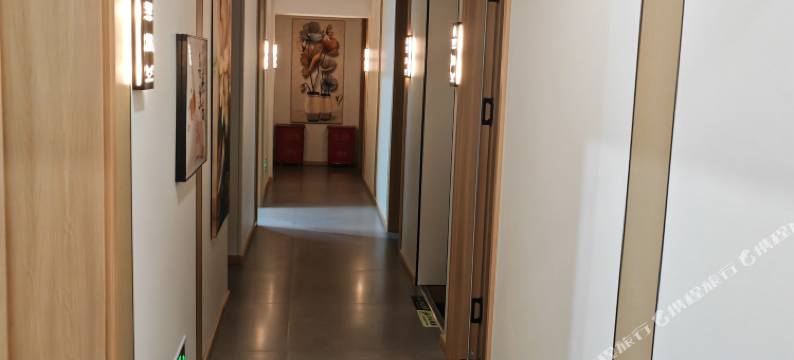 嘉荫龙江宾馆图片