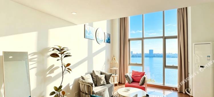 苏苏loft湖景公寓(尹山湖地铁站店)图片