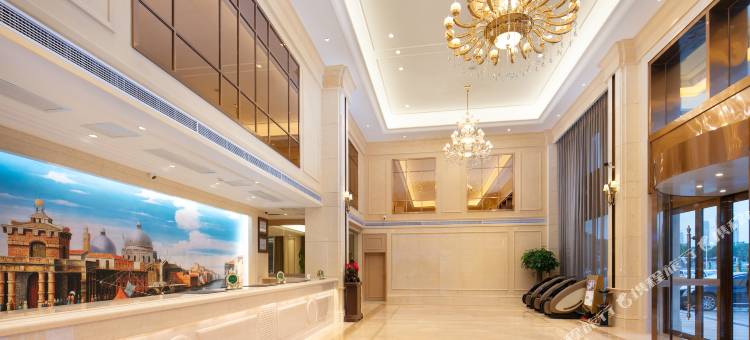 维也纳国际酒店(长沙岳麓山滨江大学城店)图片