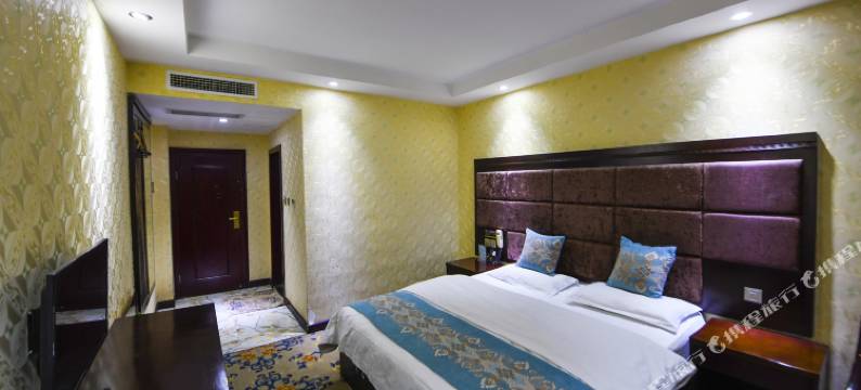 巴塘西行驿站大酒店图片