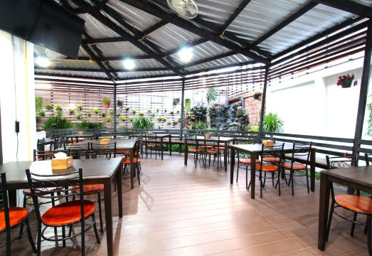 Thanburi Hotel Hotel Overview