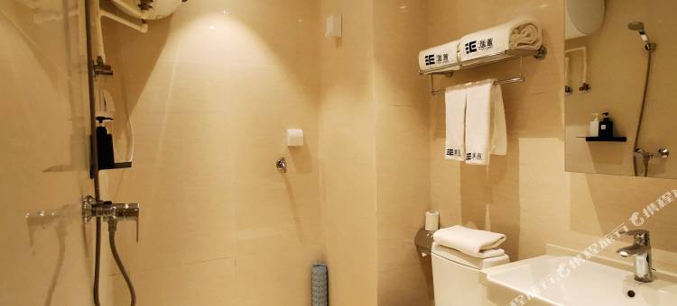 沈阳汇置穗港酒店(沈北大学城店)图片