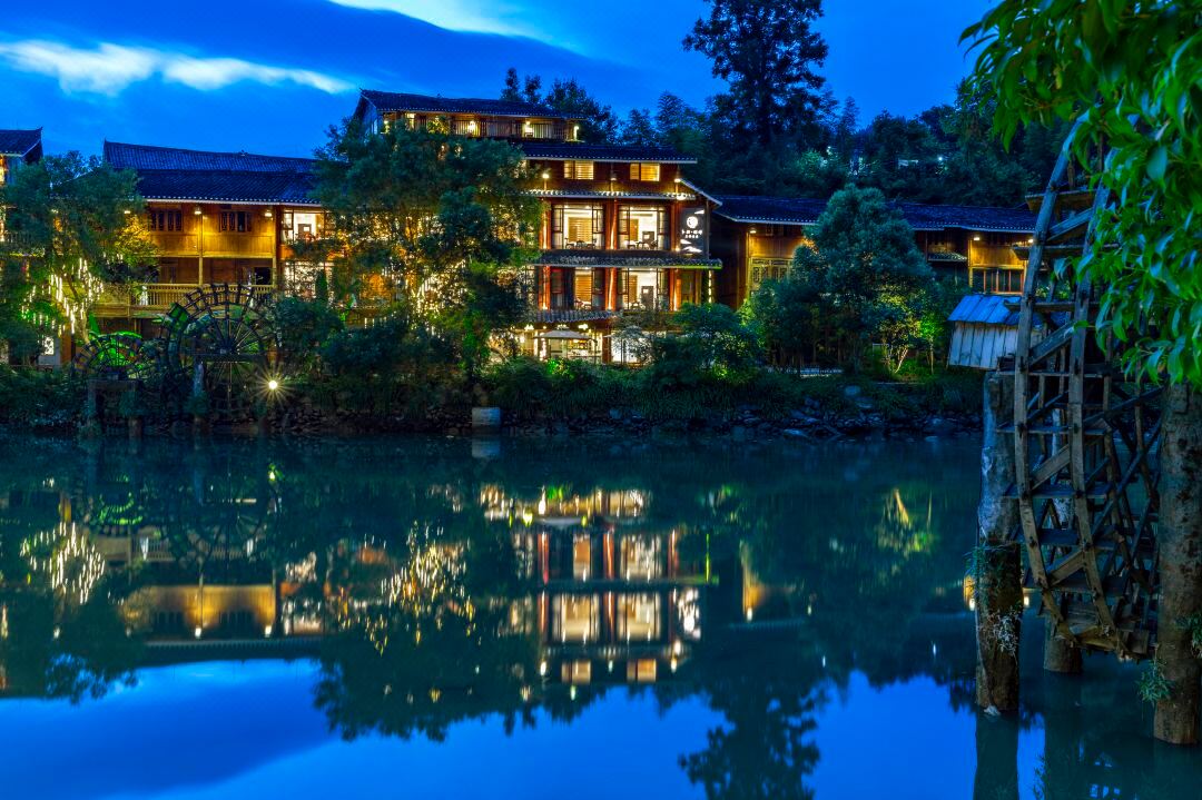 Zhaoxing Bulayunge Resort Hotel