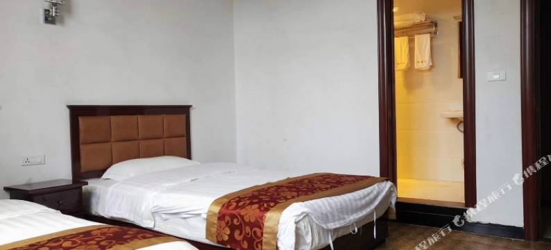 石柱野猪林山庄图片