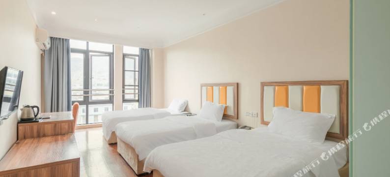 豪之腾酒店(重庆西站店)图片