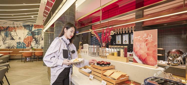 杭州西湖湖滨中山北路亚朵酒店图片