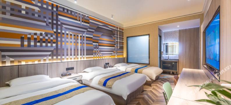 兰州泊漫酒店(万达广场大润发店)图片