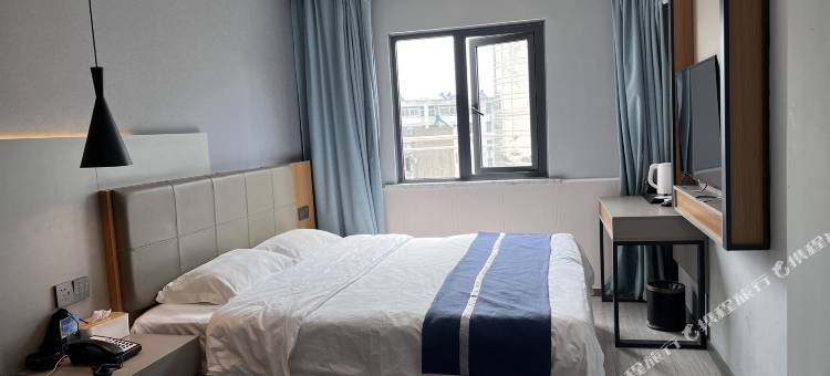 如家睿柏·云酒店(阜阳阜南街心公园店)图片