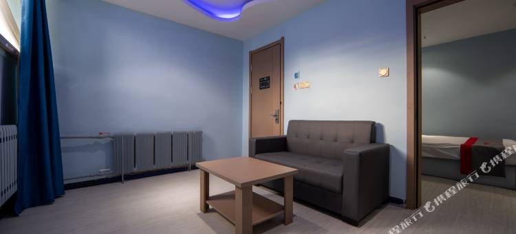 云鼎商务酒店(扎兰屯火车站步行街店)图片