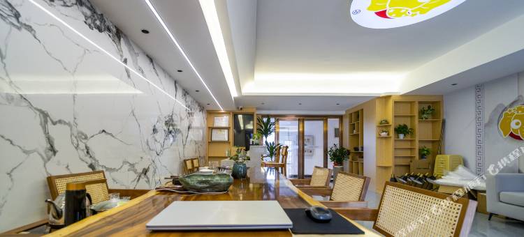 印象居酒店(漳州沃尔玛商场古城店)图片