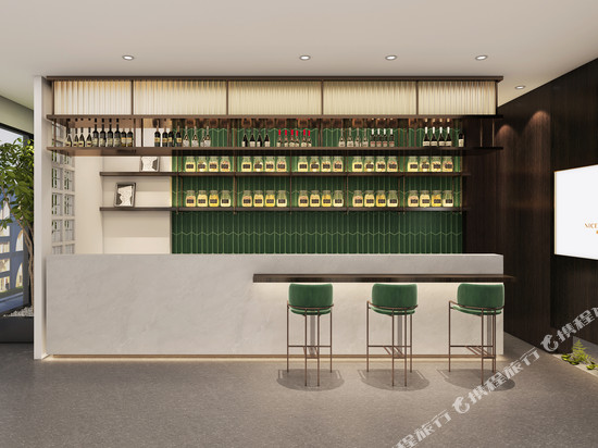 来住星辰S酒店(成都宽窄巷子西大街店)