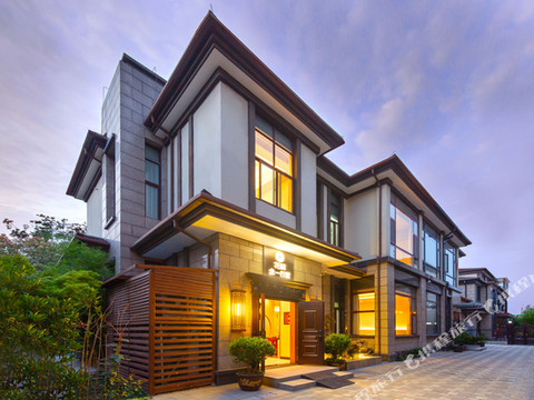 花筑·念一行墅民宿(古运河东关街店)