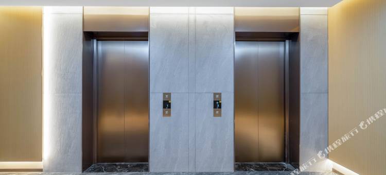 湖畔四季酒店(银川悠阅城店)图片