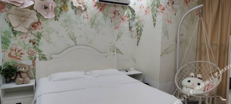 云夕主题公寓(合肥滨湖会展中心方圆荟滨湖店)图片